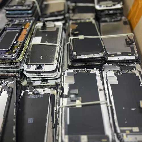 Layar LCD iPhone yang digunakan